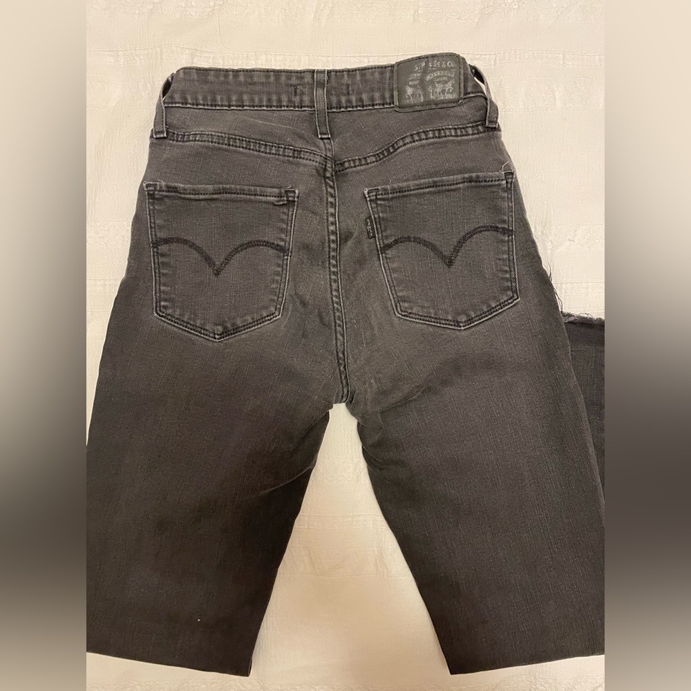 Levi’s jeans - Picture 3 of 3